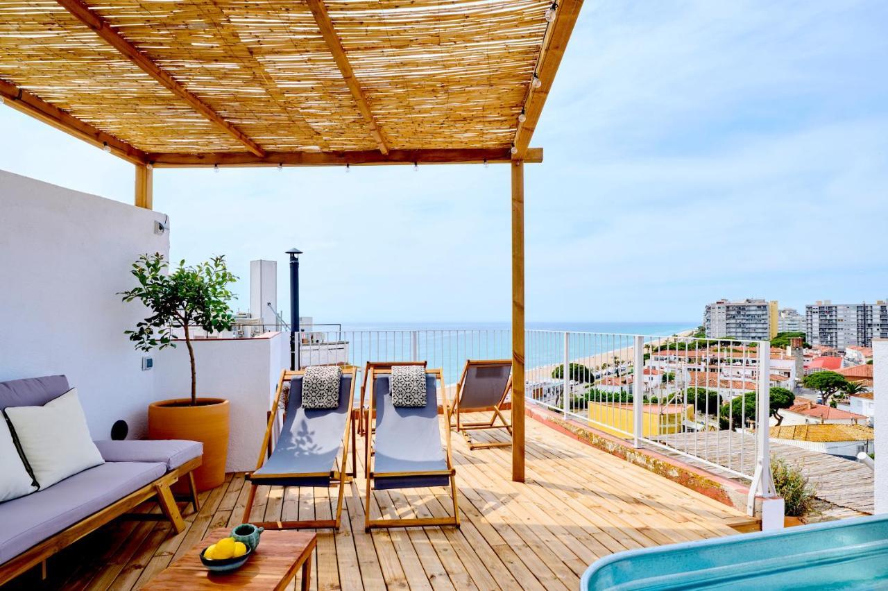 El Rancho At The Beach Blanes Eksteriør bilde