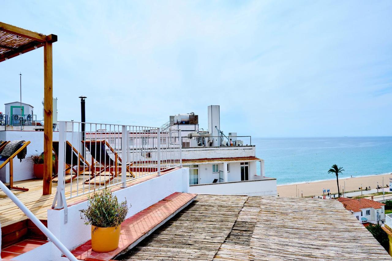 El Rancho At The Beach Blanes Eksteriør bilde